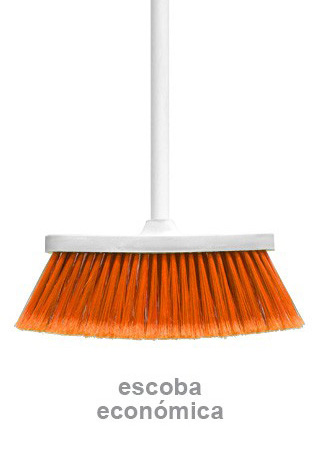 03_escoba_economica