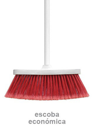05_escoba_economica